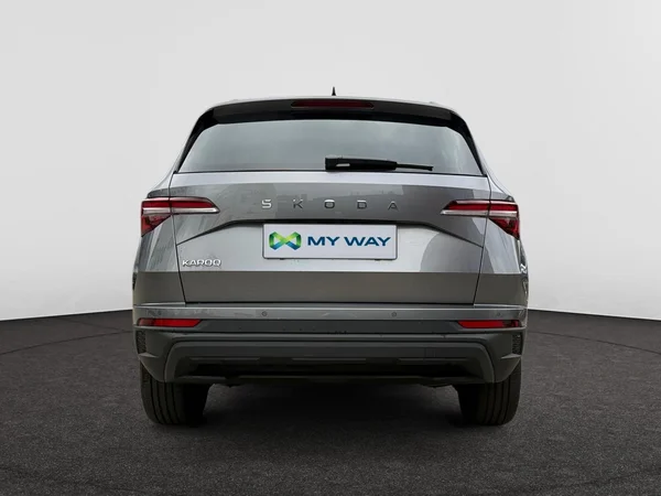 SKODA Karoq (2024) — foto 18 van 23