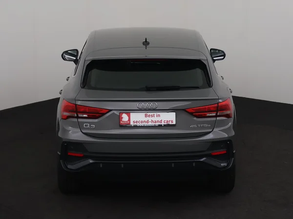 AUDI Q3 (2021) — foto 26 van 29