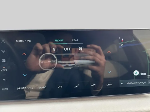 Kia EV4 (2025) — foto 8 van 30