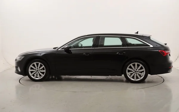 Audi A6 SW (2023) — foto 12 van 24