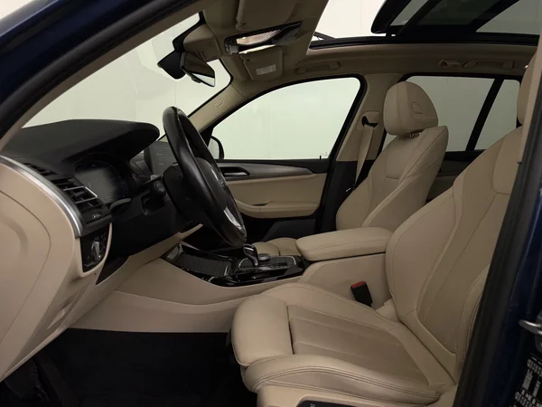 BMW X3 (2022) — foto 2 van 36