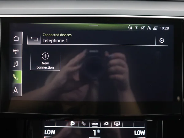 AUDI e-tron (2022) — foto 13 van 30