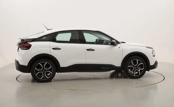 Citroen E-C4 (2021) — foto 16 van 19