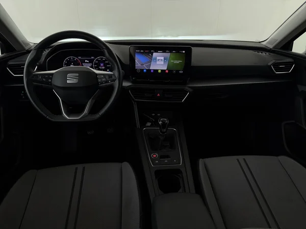 SEAT Leon (2022) — foto 28 van 28
