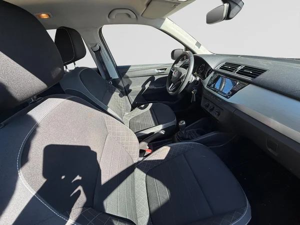 SKODA Fabia Combi (2019) — foto 8 van 24