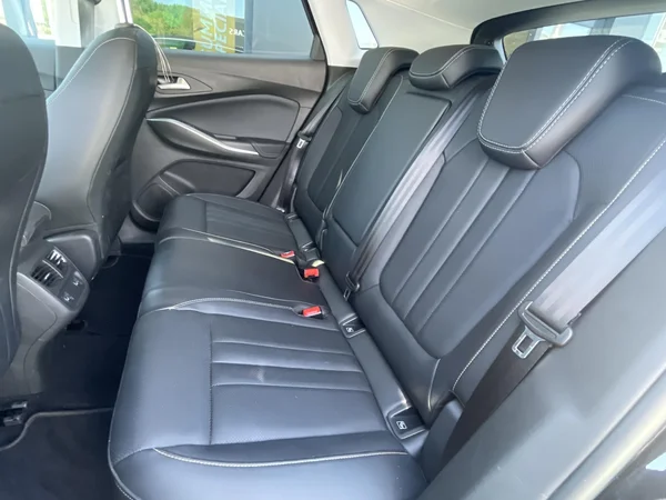 Opel Grandland (2023) — foto 7 van 31