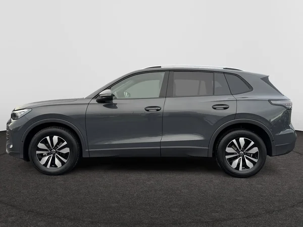VOLKSWAGEN Tiguan (2025) — foto 5 van 16