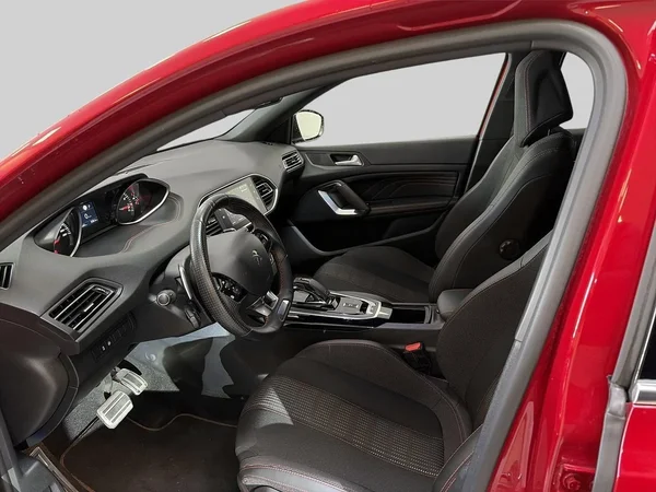 Peugeot 308 (2020) — foto 20 van 21