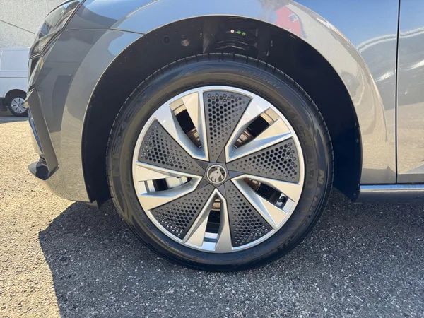 SKODA Scala (2026) — foto 7 van 22