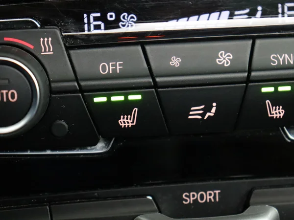 BMW 218 (2021) — foto 19 van 31
