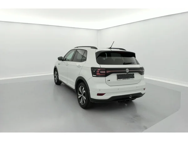 VOLKSWAGEN T-Cross (2020) — foto 31 van 35