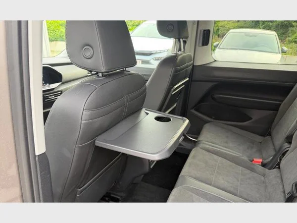 Volkswagen Caddy Maxi (2025) — foto 21 van 29