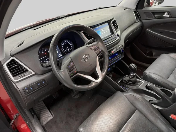 Hyundai Tucson (2017) — foto 21 van 21