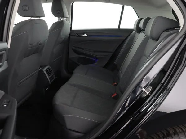 VOLKSWAGEN Golf (2024) — foto 5 van 28