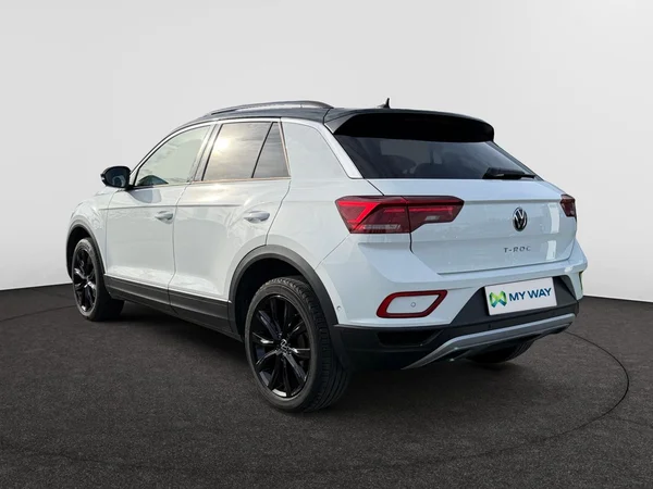 VOLKSWAGEN T-Roc (2023) — foto 12 van 24