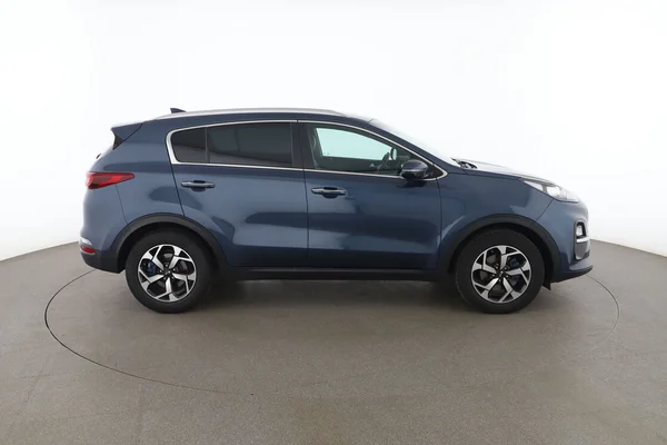 Kia Sportage (2020) — foto 13 van 16