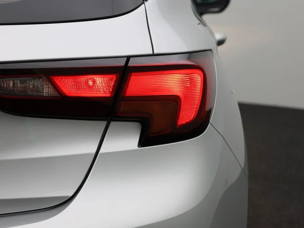 Opel Astra (2021) — foto 26 van 36