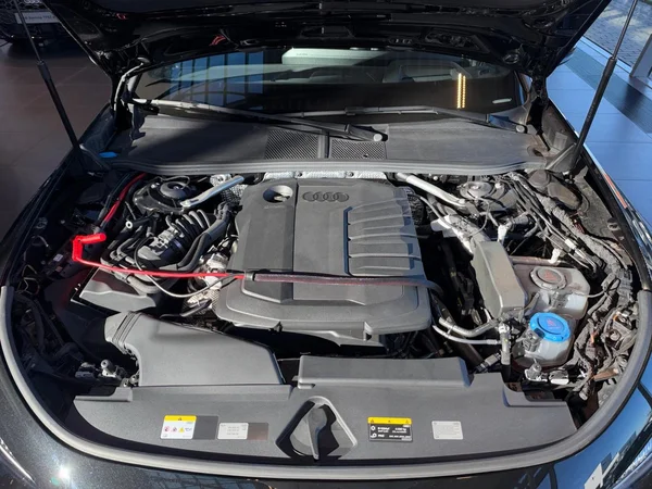 AUDI A5 Avant Dsl (2026) — foto 15 van 24