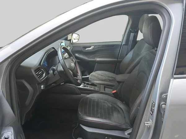 Ford Kuga (2023) — foto 14 van 15