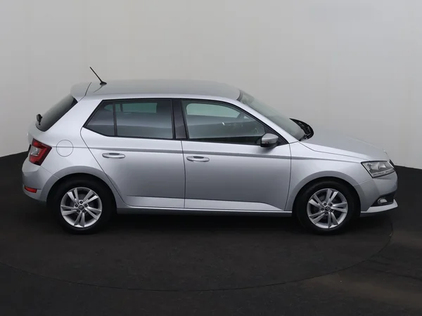 SKODA Fabia (2021) — foto 21 van 25