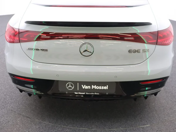 Mercedes-Benz EQE (2025) — foto 18 van 33