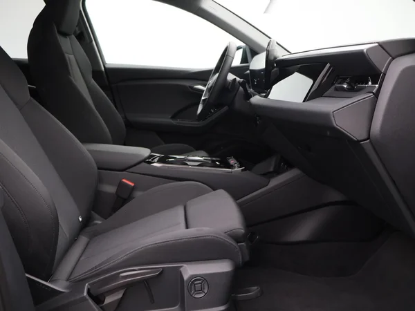 AUDI Q6 Sportback e-tron (2025) — foto 20 van 24