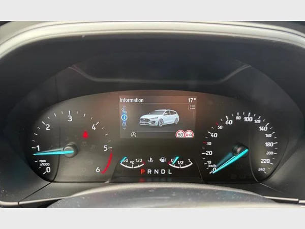 Ford Focus SW (2022) — foto 4 van 25