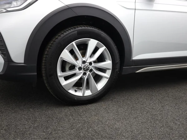 VOLKSWAGEN Taigo (2025) — foto 11 van 19