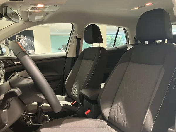 Volkswagen T-Cross (2025) — foto 12 van 24