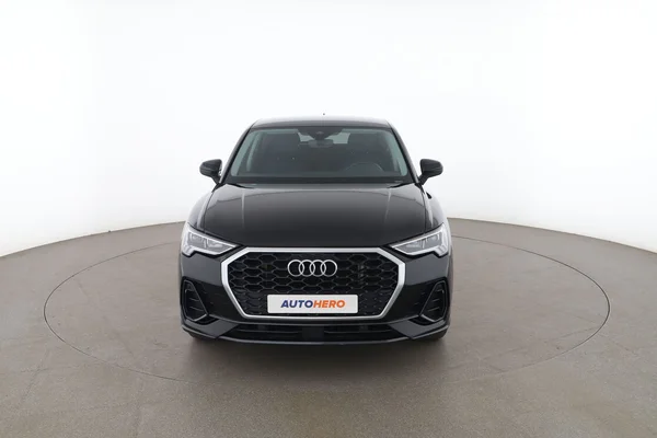 Audi Q3 (2021) — foto 15 van 16