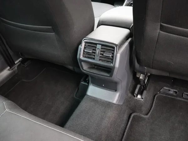 Škoda Kodiaq (2024) — foto 7 van 32