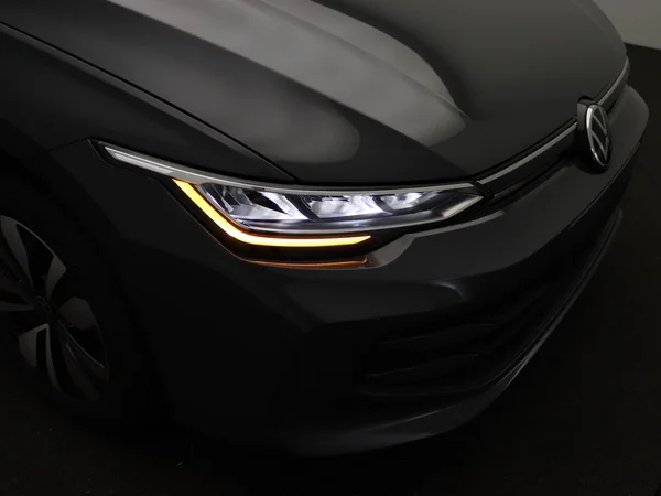 VOLKSWAGEN Golf VIII (2026) — foto 18 van 22
