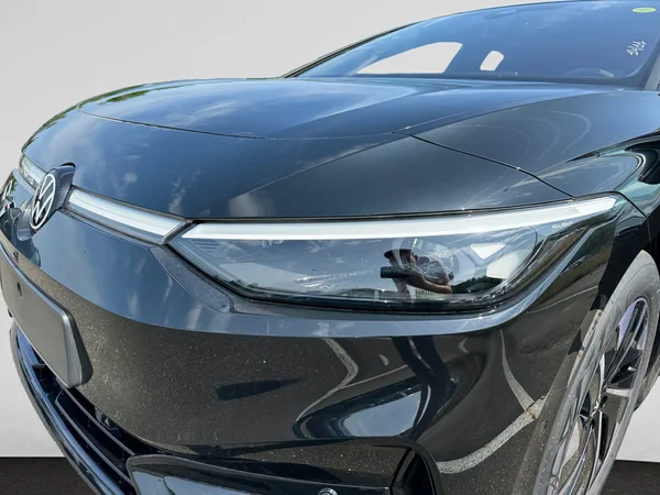 VOLKSWAGEN ID.7 (2026) — foto 3 van 21