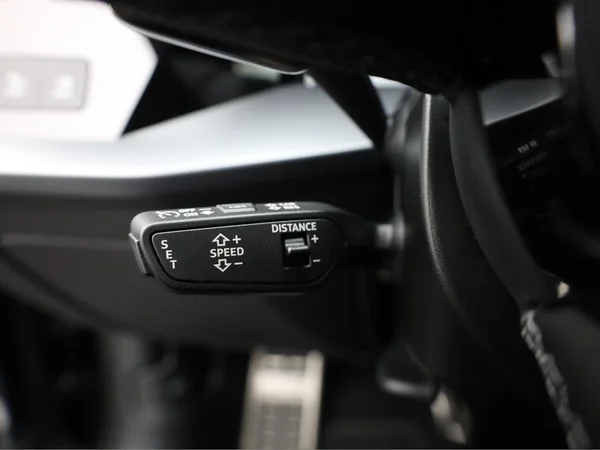 AUDI A3 Sportback (2025) — foto 8 van 22