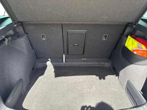 SKODA Karoq (2025) — foto 14 van 24