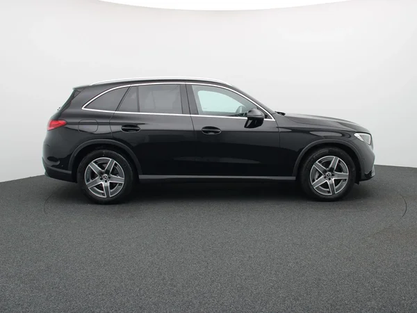 Mercedes-Benz GLC (2025) — foto 25 van 28