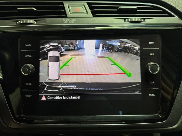 VOLKSWAGEN Touran Dsl (2024) — foto 18 van 34