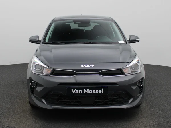 Kia Rio (2023) — foto 23 van 38