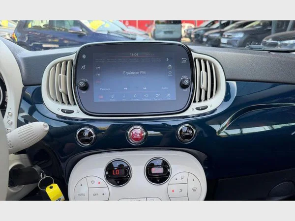 Fiat 500C (2024) — foto 13 van 24