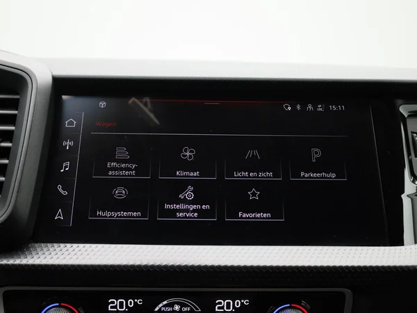 Audi A1 Sportback (2023) — foto 18 van 39