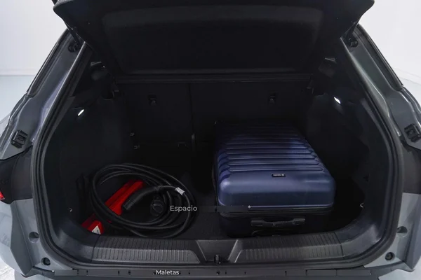 Volkswagen ID.4 (2021) — foto 8 van 56