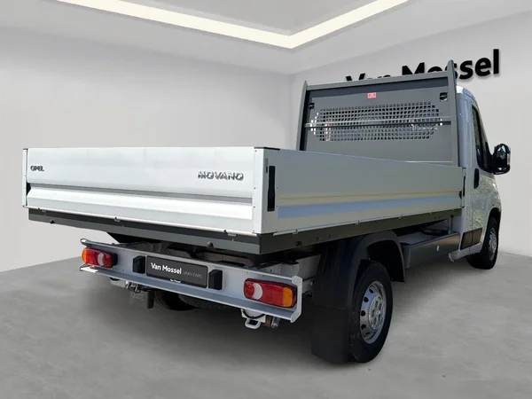 Opel Movano (2025) — foto 12 van 17