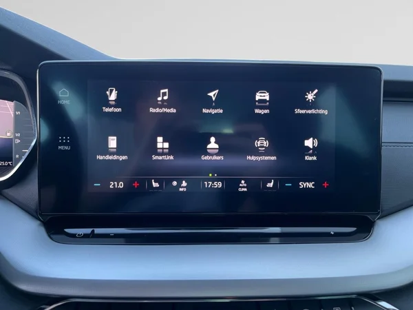 SKODA Octavia (2021) — foto 3 van 21
