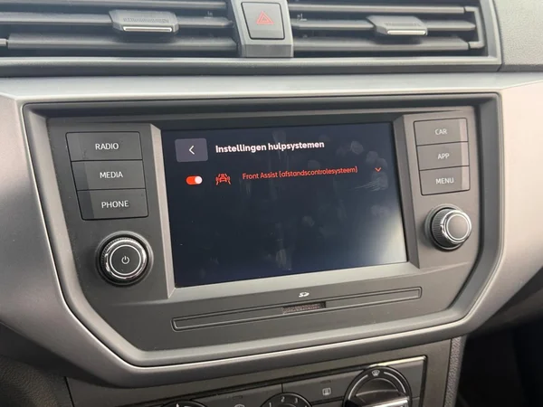 SEAT Ibiza 5P/D (2021) — foto 7 van 17