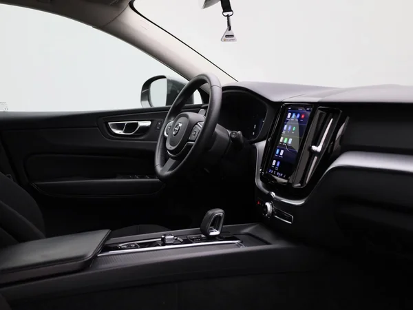 Volvo XC60 (2021) — foto 29 van 44
