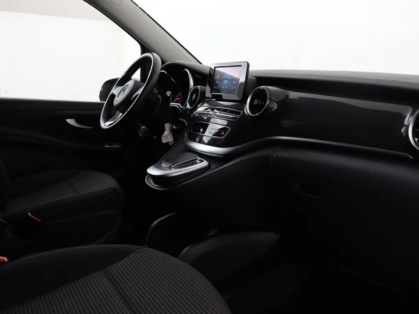 MERCEDES V 250 (2022) — foto 3 van 26