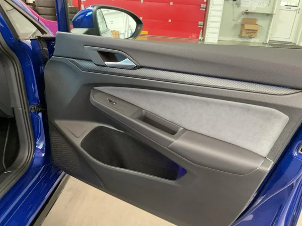 VOLKSWAGEN Golf VIII SW (2024) — foto 9 van 23