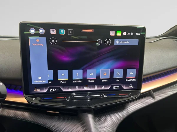 CUPRA Tavascan (2026) — foto 8 van 24