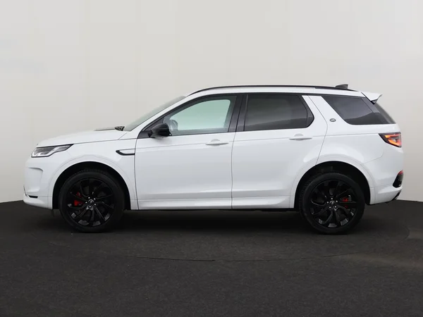 Land Rover Discovery Sport (2023) — foto 12 van 31