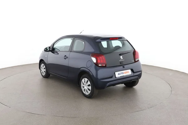 Peugeot 108 (2016) — foto 10 van 16